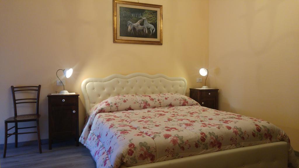 Al Pic De Corone Bed & Breakfast Terzo d' Aquileia Exterior photo